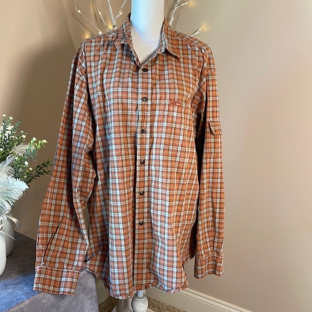 American Eagle Brand, XL button up shirt, orange main color.